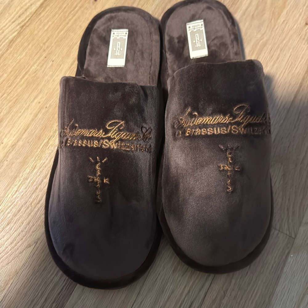 Travis Scott Audemars Piguet House Slippers size 10